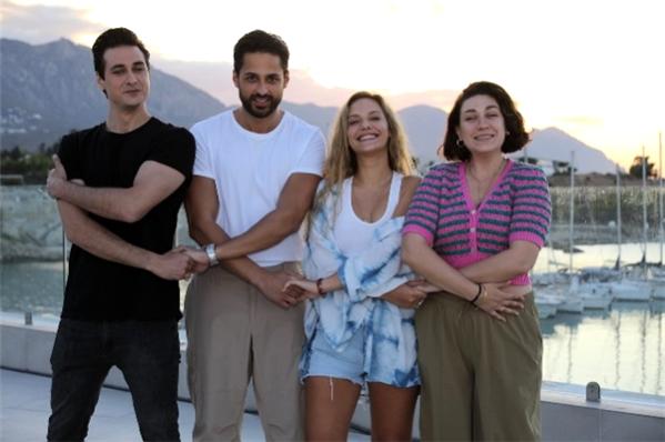 Masal filminin setinden yeni görüntüler geldi