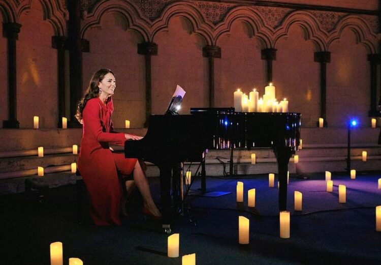 Kate Middleton, Westminster Abbey’de gerçekleşen gösteride piyano çaldı
