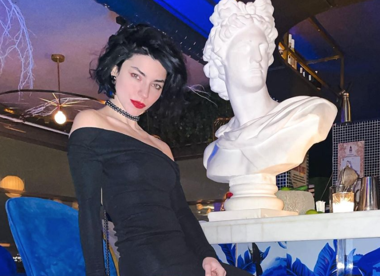 Merve Boluğur