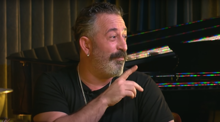 Cem Yılmaz