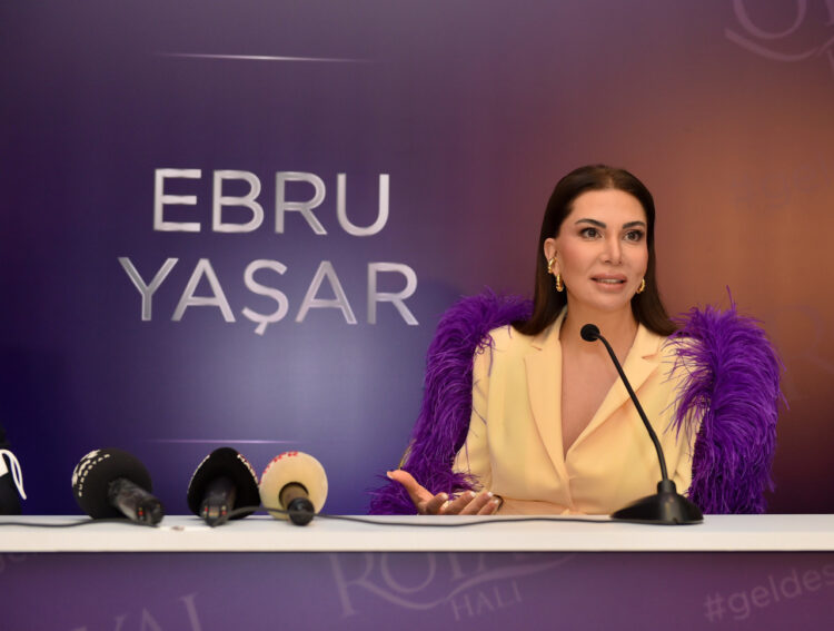 Ebru Yaşar