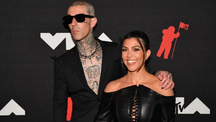 Kourtney Kardashian ve Travis Barker cinsellik orucunda
