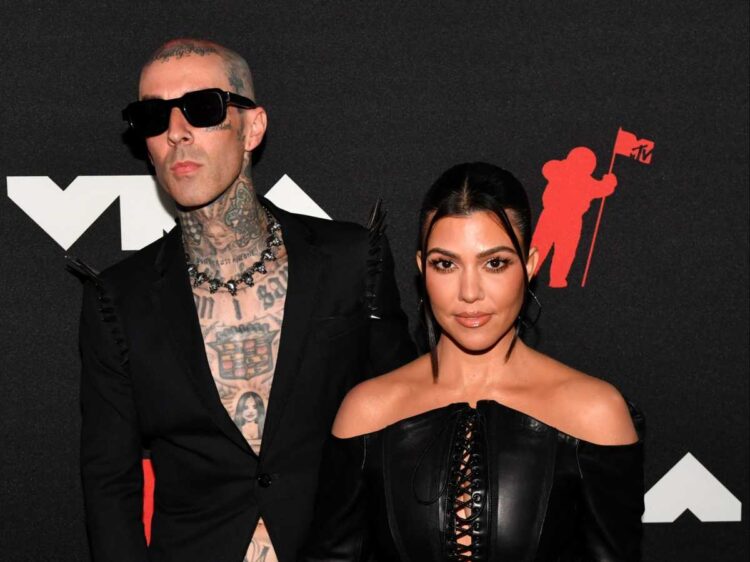 Kourtney Kardashian ve Travis Barker yasal olarak evli değil!
