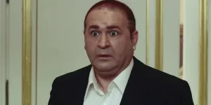 Şafak Sezer