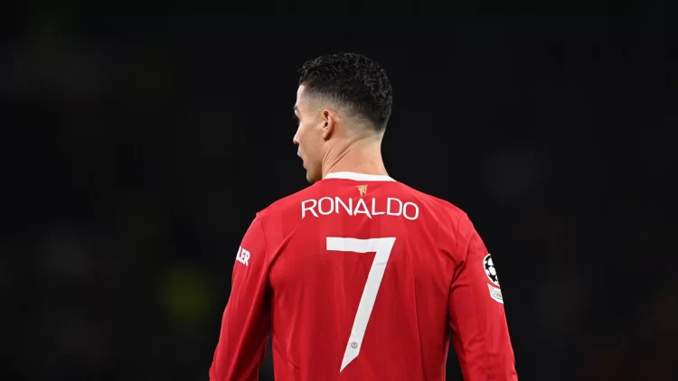 Christiano Ronaldo’nun yeni saatinin fiyatı dudak uçuklattı!