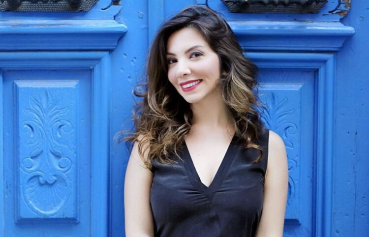 Meltem Yılmazkaya’dan sahil kenarında romantik paylaşım