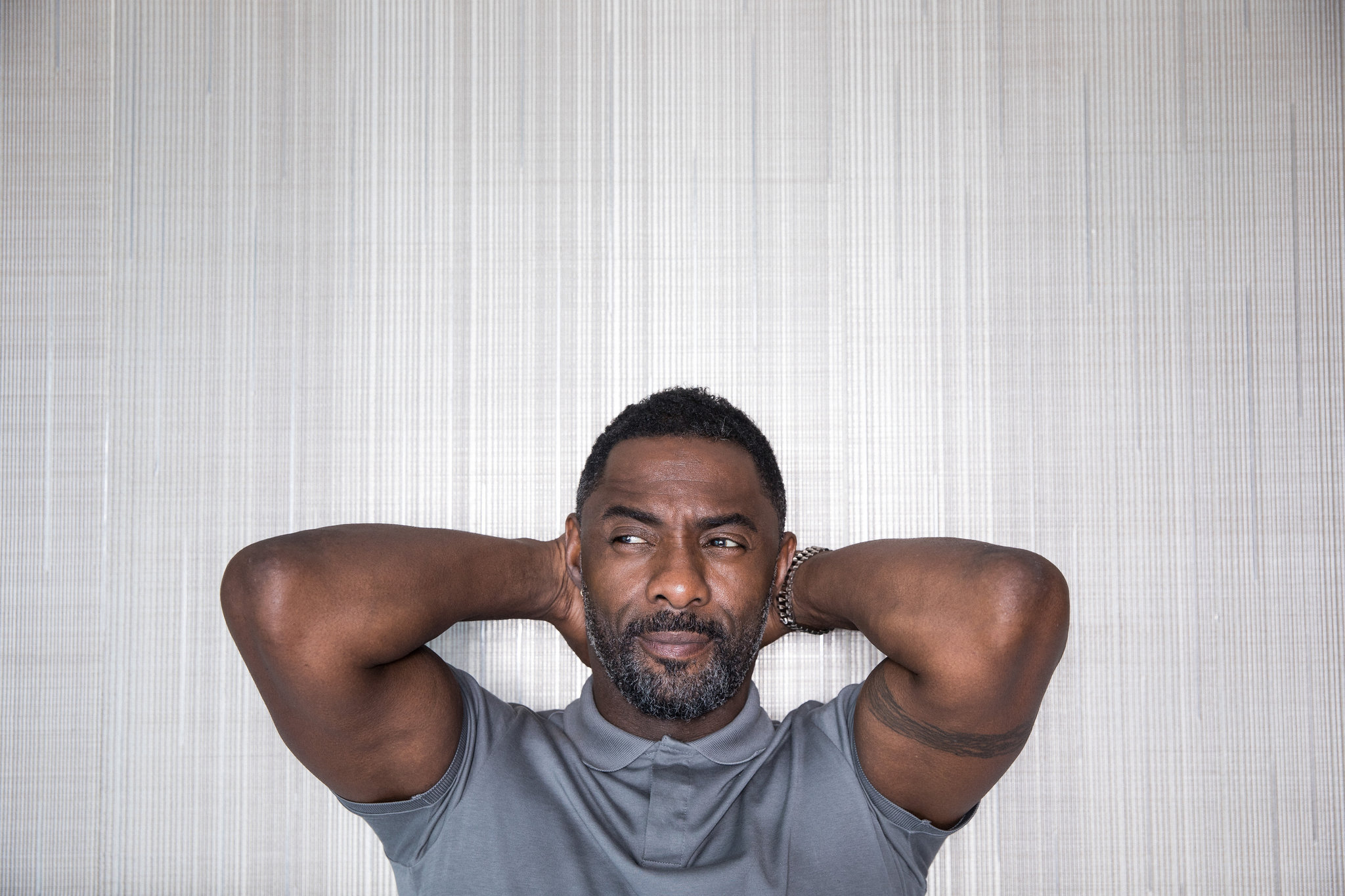 idris elba kanal satın alıyor