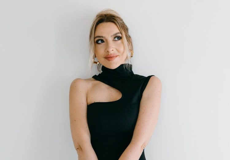 Hadise 0