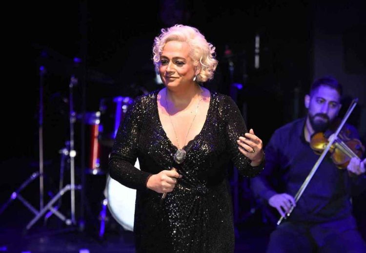 Ayta Sözeri’den kıyafet açıklaması: Zaruri masraf
