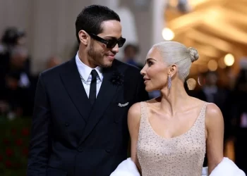Kim Kardashian’ın sevgilisi Pete Davidson çocuk istiyor!