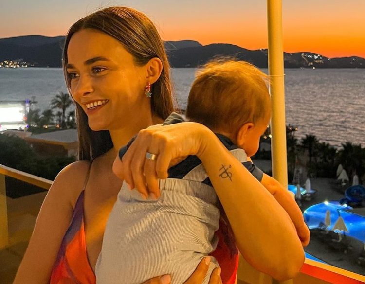 Hande Soral