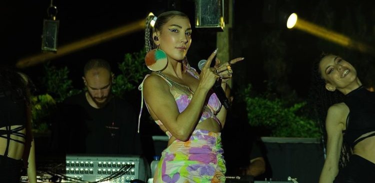 Hande Yener