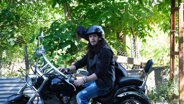 Barış Akarsu: Merhaba filmi setinden ilk kareler paylaşıldı