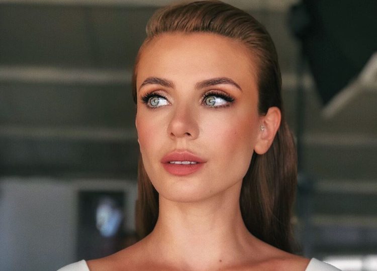 Basak-Parlak-hakkinda-cikan-hamilelik-iddialari-gucleniyor - All Magazine Başak Parlak hakkında çıkan hamilelik iddiaları güçleniyor