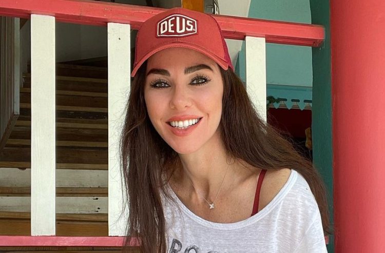Defne Samyeli, Farah Zeynep Abdullah’ın ‘erkek oyuncu’ açıklaması hakkında konuştu! “Bir bildiği vardır”