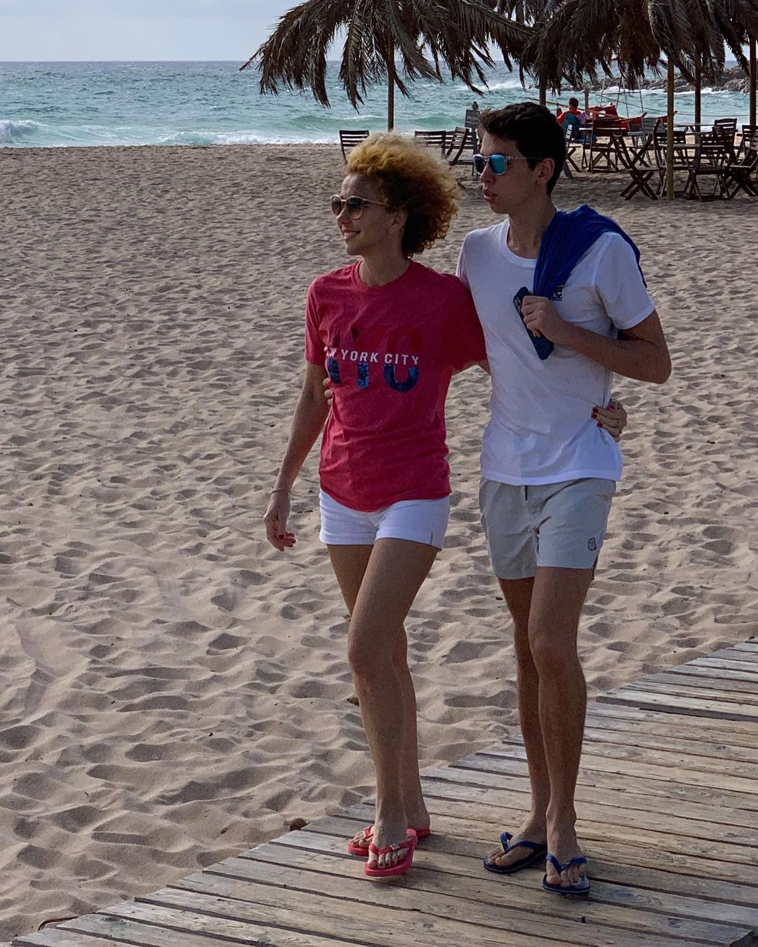 Sihirli Annem'in ‘Betüş Peri’si İnci Türkay tatil pozlarıyla gündem oldu!