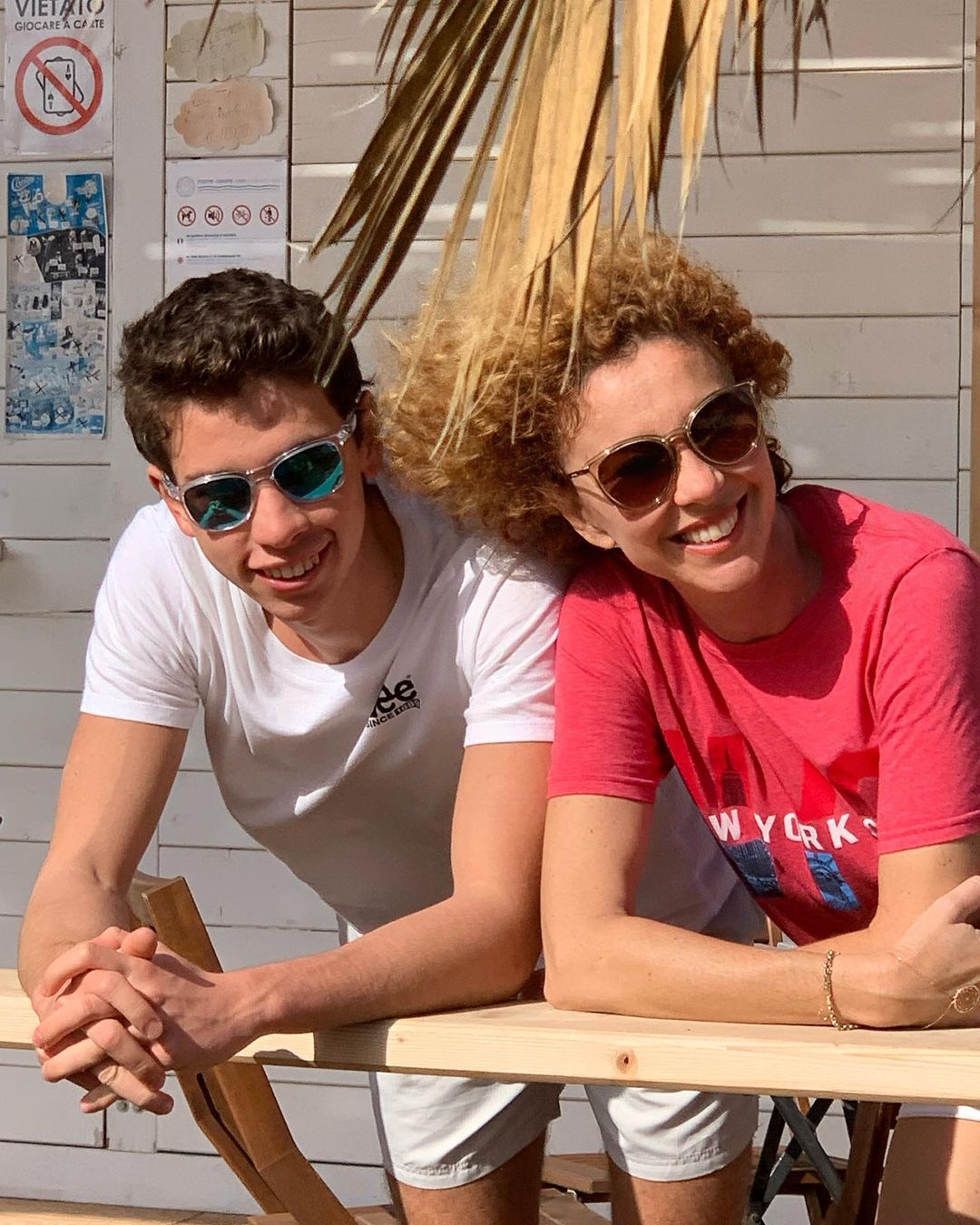 Sihirli Annem'in ‘Betüş Peri’si İnci Türkay tatil pozlarıyla gündem oldu!
