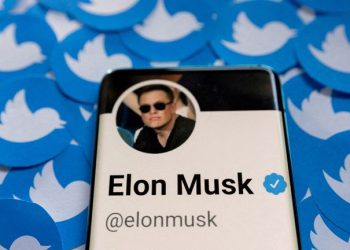 Twitter'ın Yeni Sahibi Elon Musk Mavi Tik İçin Ücret Alıcak!