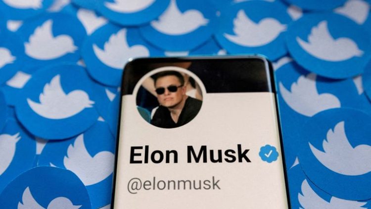 Twitter'ın Yeni Sahibi Elon Musk Mavi Tik İçin Ücret Alıcak!