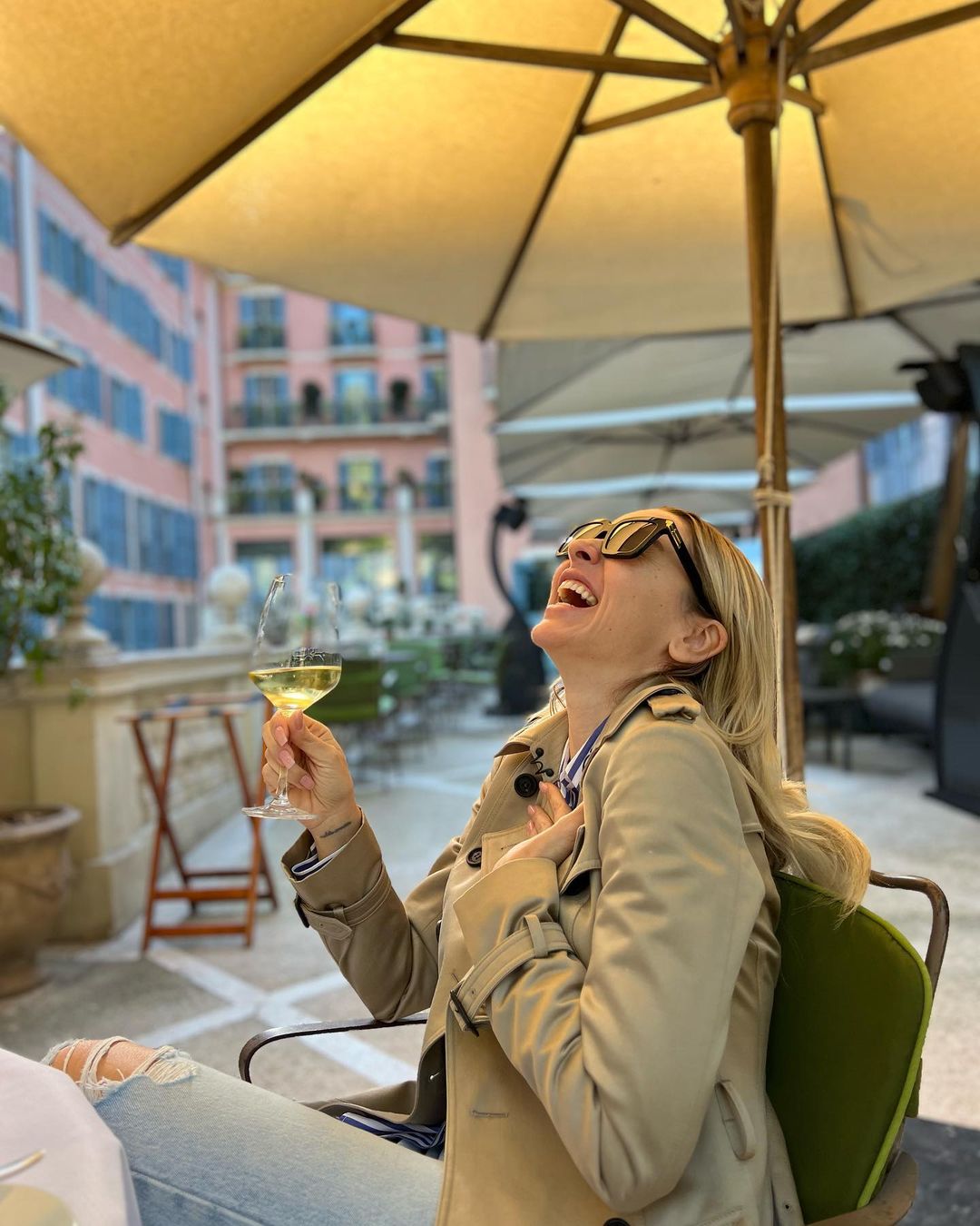 Hadise, Roma’nın altını üstüne getiriyor!