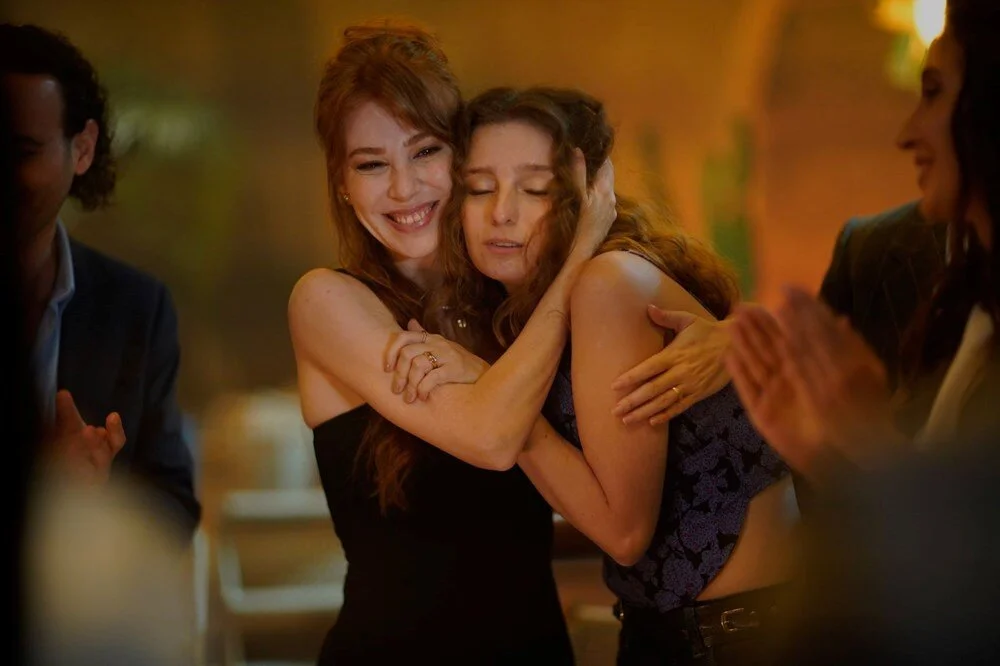 Elçin Sangu ve Engin Altan Düzyatan yeni projesi Çöp Adam ilk kareler