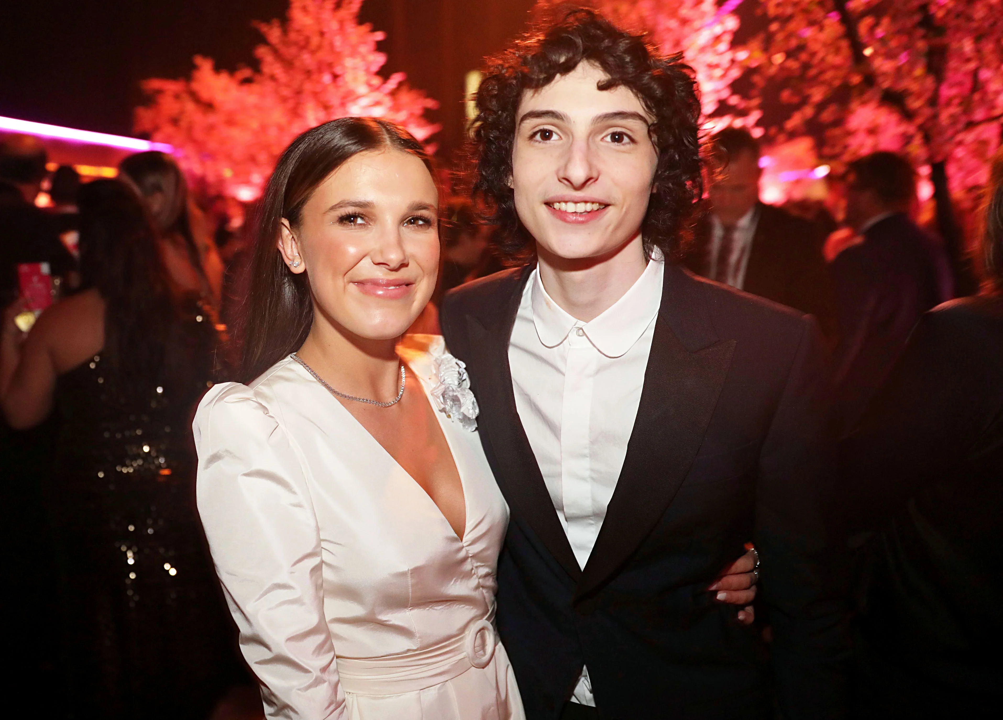 Stranger Things’in başrolü Millie Bobby Brown’dan öpüşme sahnesi itirafı!