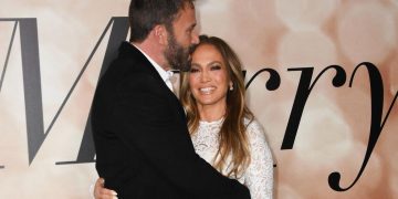 Jennifer Lopez: Soyadımı değiştirmenin romantik olduğunu hissediyorum