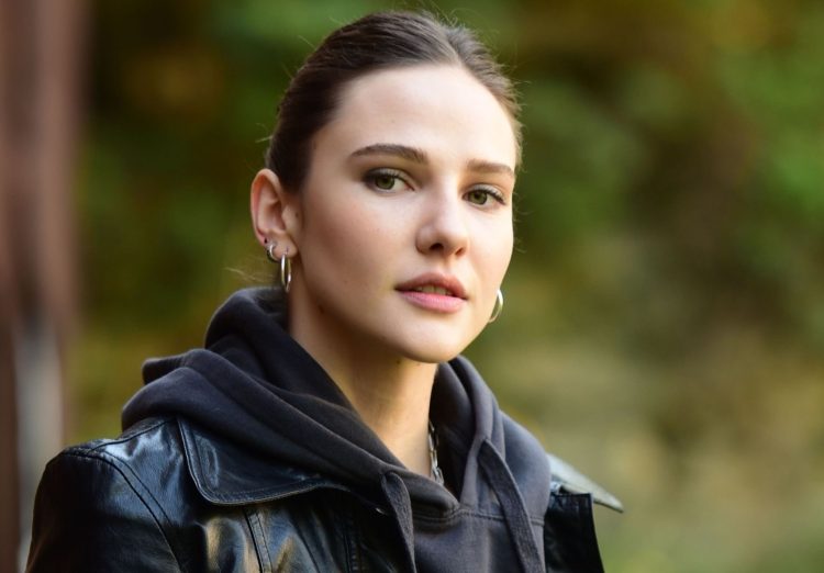 Alina Boz’un spor şıklığı