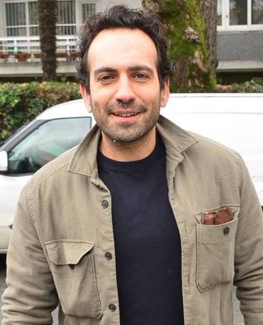 Buğra Gülsoy: Filmlerini kendi kafalarında çekebilirler