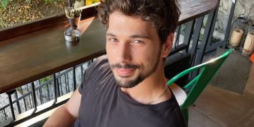 Deniz Can Aktaş’ın başına gelen talihsiz olay hayranlarını üzdü