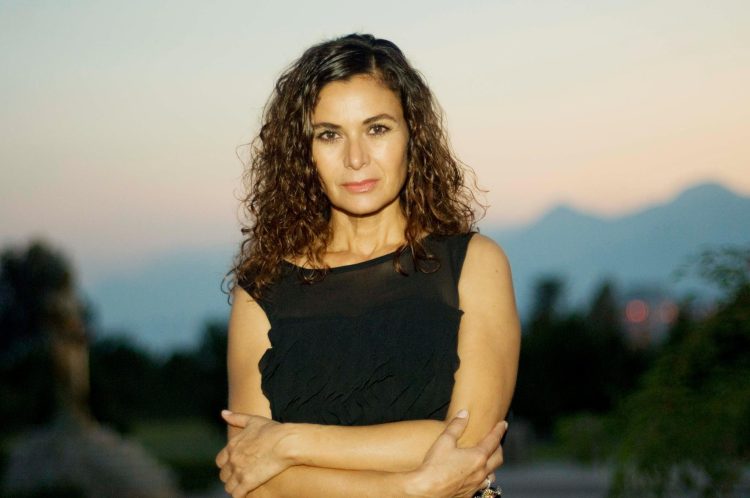Hatice Aslan: Menajerim için ev bakıyorum