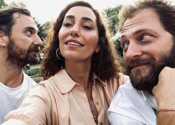 Oyuncu Fırat Çelik ile Esra Ruşan ikilisi aşk yaşıyor