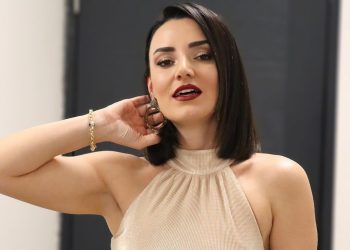 Sevcan Orhan: Acilen hepimizin sadeleşmeye ihtiyacı var