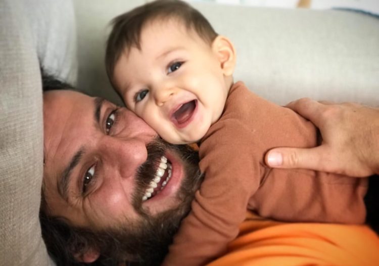 Erkan Kolçak Köstendilden duygusal konuşma Çocuğun olduğunda anlarsın demişlerdi