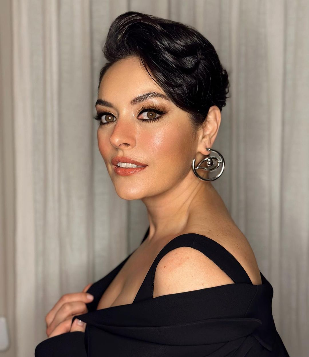 Ezgi Mola Davam henüz kesinleşmiş değil-0 - All Magazine Ezgi Mola: Davam henüz kesinleşmiş değil