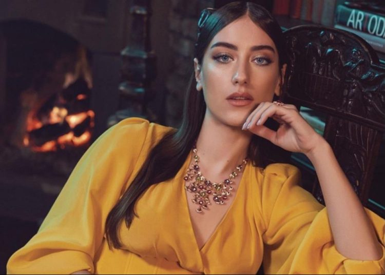 Hazal Kaya ‘hakaret’ gerekçesiyle ifade verdi!