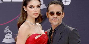 Jennifer Lopez in eski eşi Marc Anthony kainat güzeliyle Nadia Ferreira ile evlendi 0