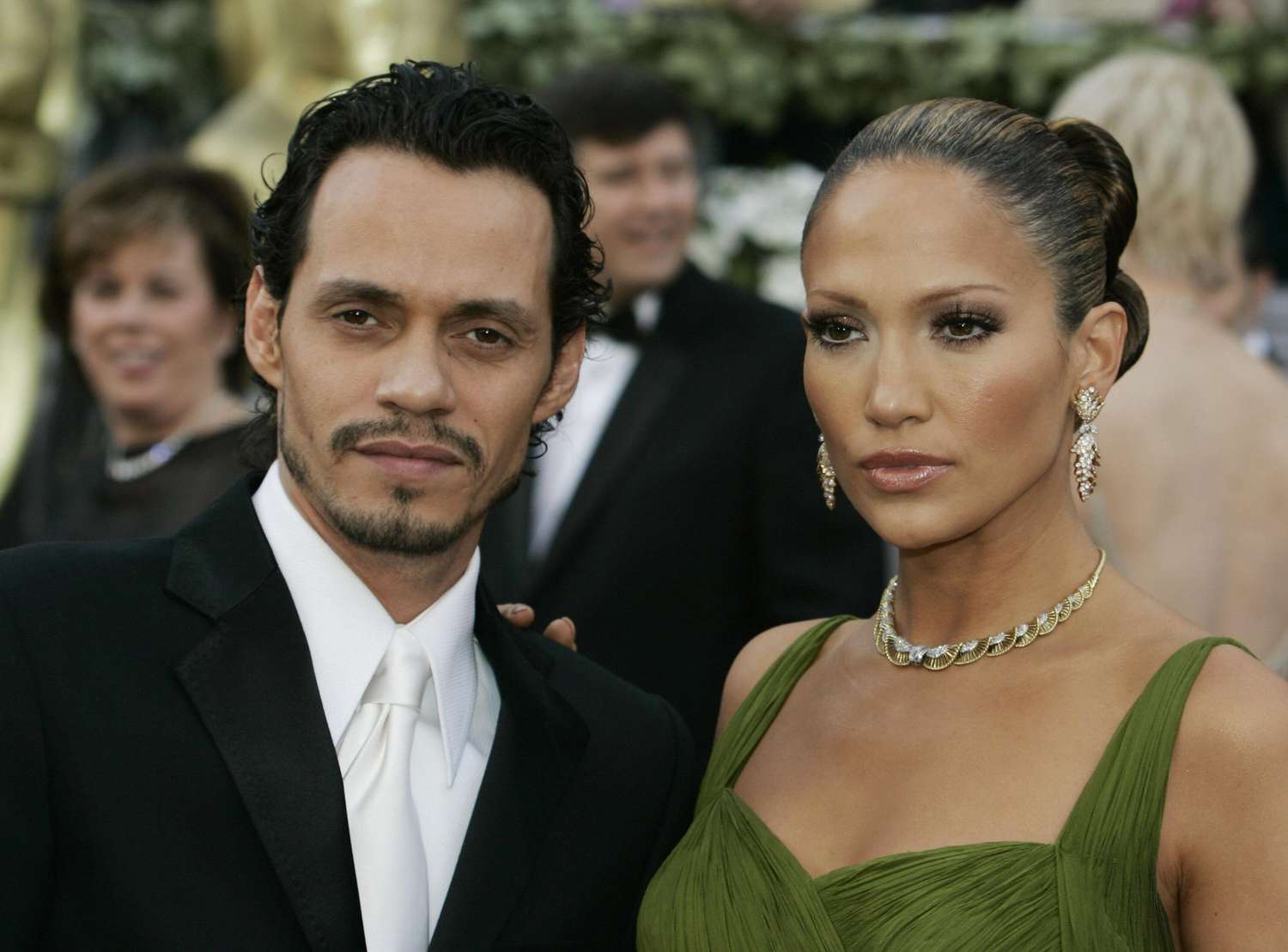 Jennifer Lopez in eski eşi Marc Anthony kainat güzeliyle Nadia Ferreira ile evlendi 005