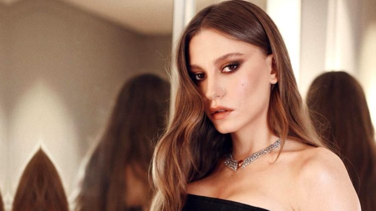 Serenay Sarıkaya'dan çekim açıklaması
