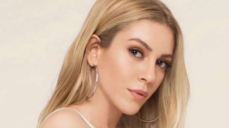 Sinem Kobal setlere geri dönmek istiyorum