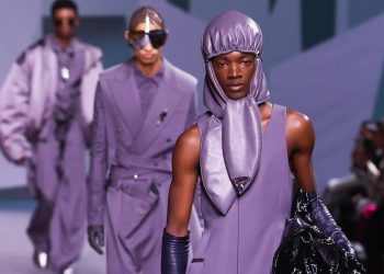 Paris Moda Haftası’nın çok konuşulan görünümleri