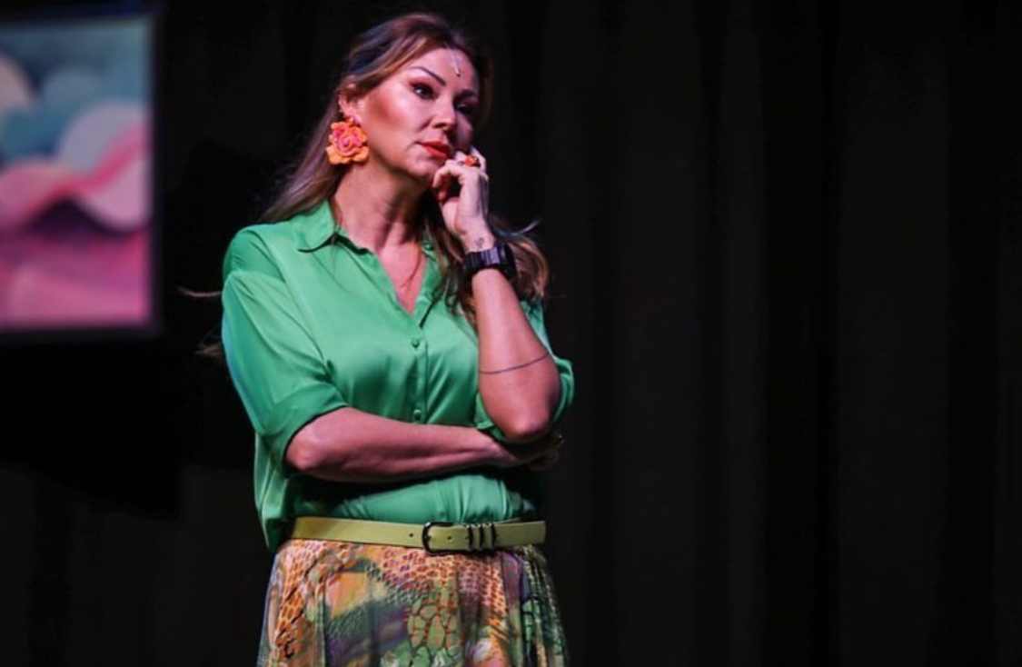 Pınar Altuğ: İnsan küfür yemek için niye zorlar şartları?