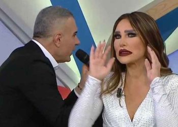 Seren Serengil Kürtçe şarkıyı duyunca böyle kaçtı!