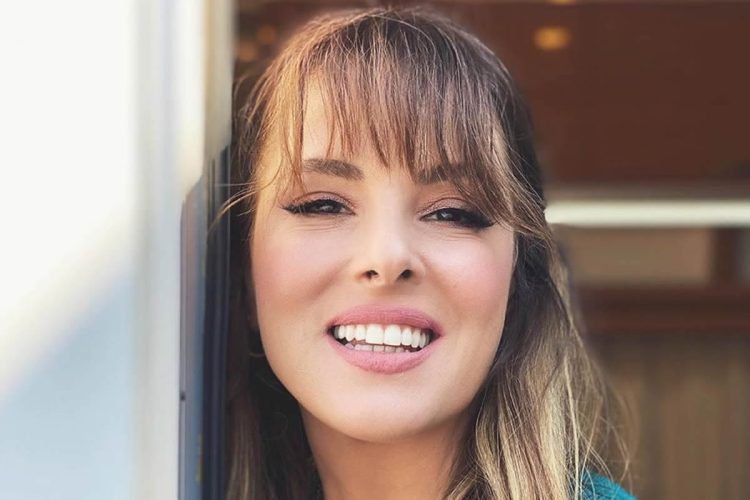 Doğa Rutkay depremzedelere yardım yolladı
