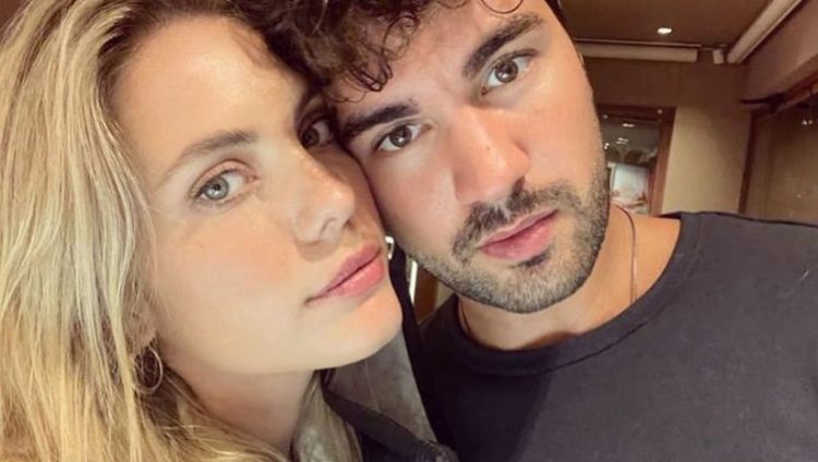 Eda Ece basketbolcu sevgilisi Buğrahan Tuncer ile nikah masasına oturuyor