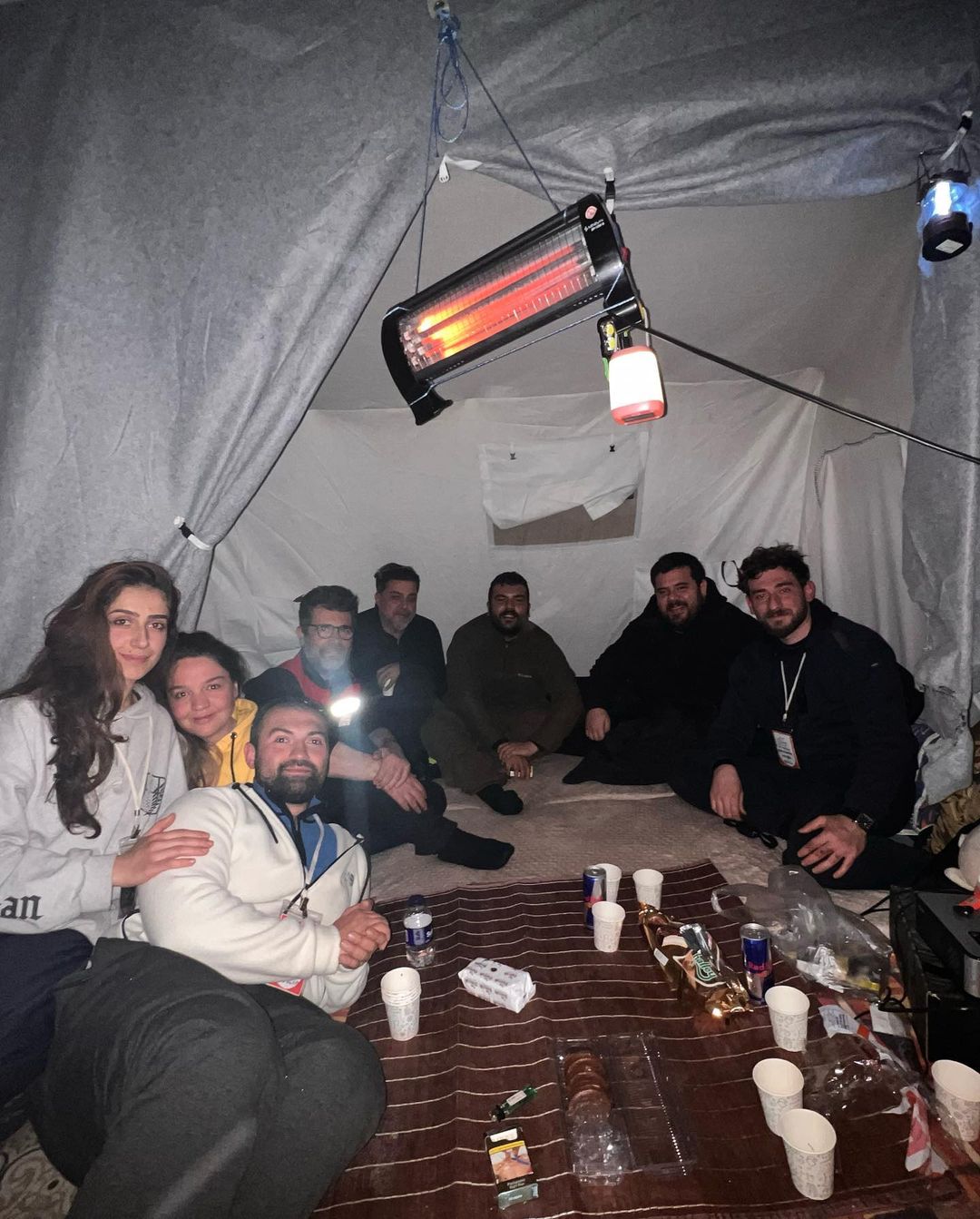 Eser Yenenler, Malatya’da depremzede çocuklar ile bir araya geldi
