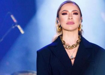 Hadise’den yardım çağırısı! ‘Lütfen dünya bize yardım etsin’