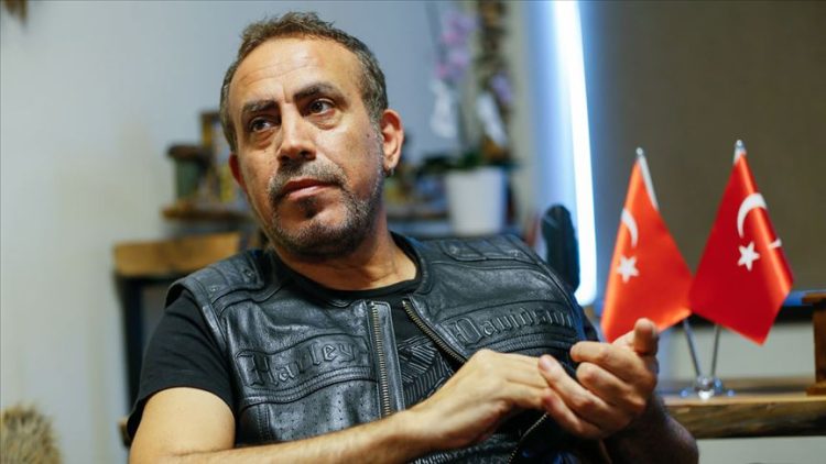 Haluk Levent deprem bölgesinden gönüllülere çağrıda bulundu