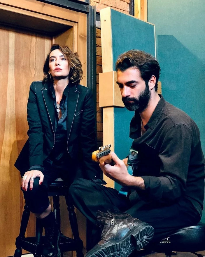 İlker Kaleli ile Sıla Gençoğlu çiftinden örnek olacak davranış!