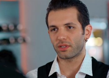 Oyuncu Çağrı Çıtanak yardım istedi: Apartman yıkıldı, annem oradaydı!